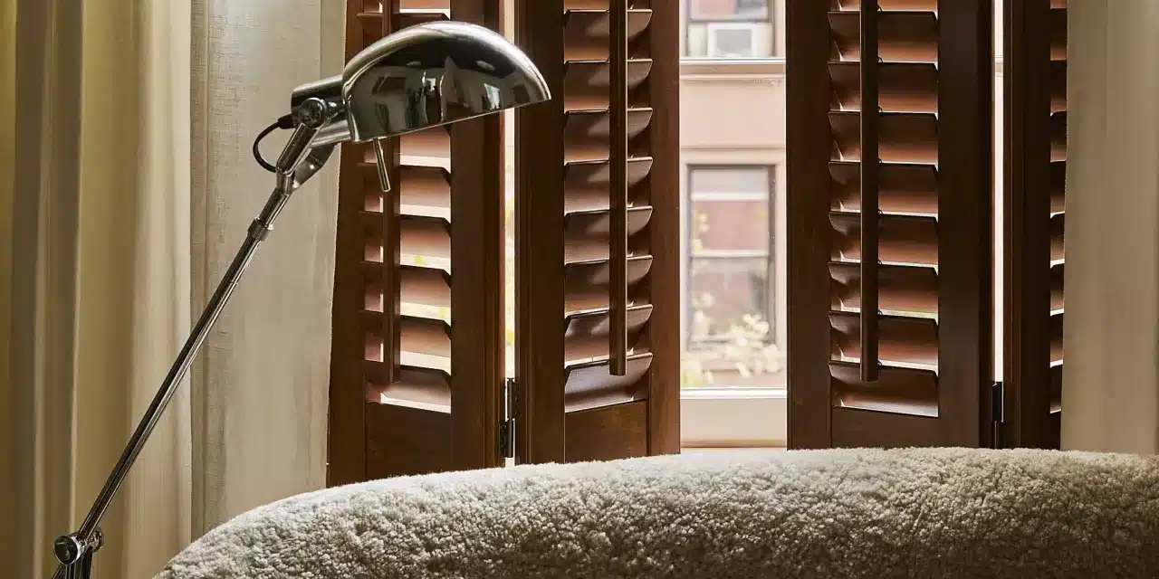 Hunter Douglas Top Shutters