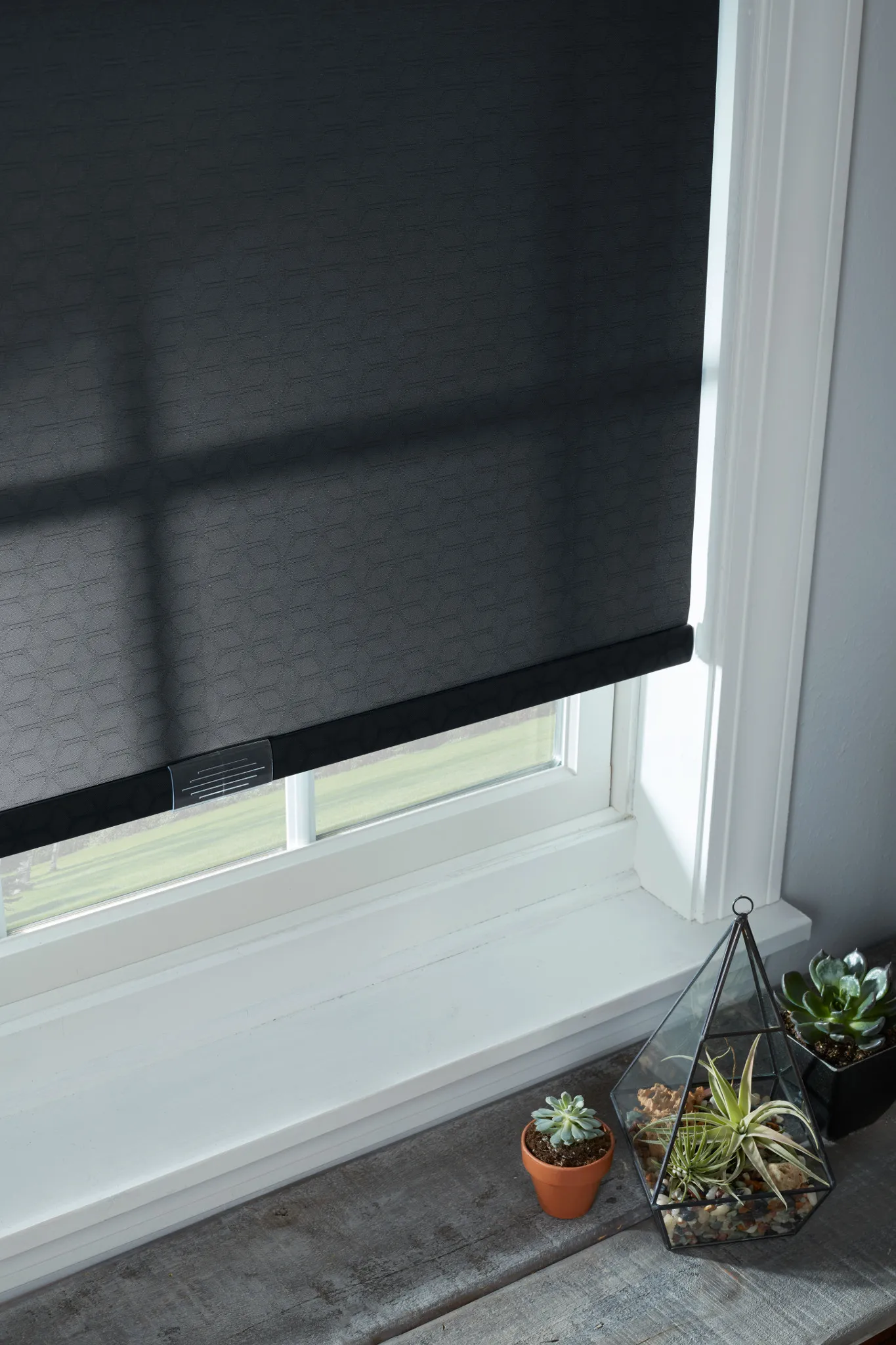 Black Roller Blind (5)