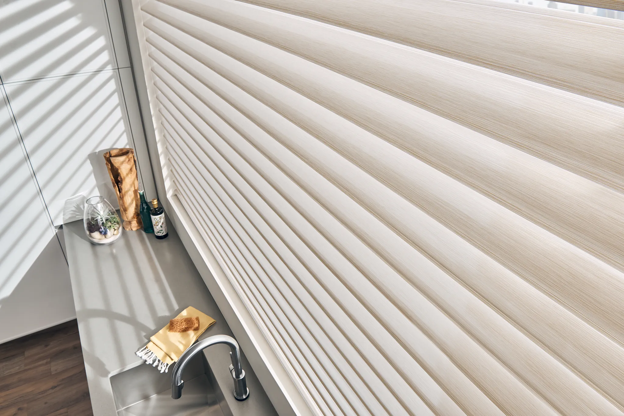Sheer Shade Vanes (6)