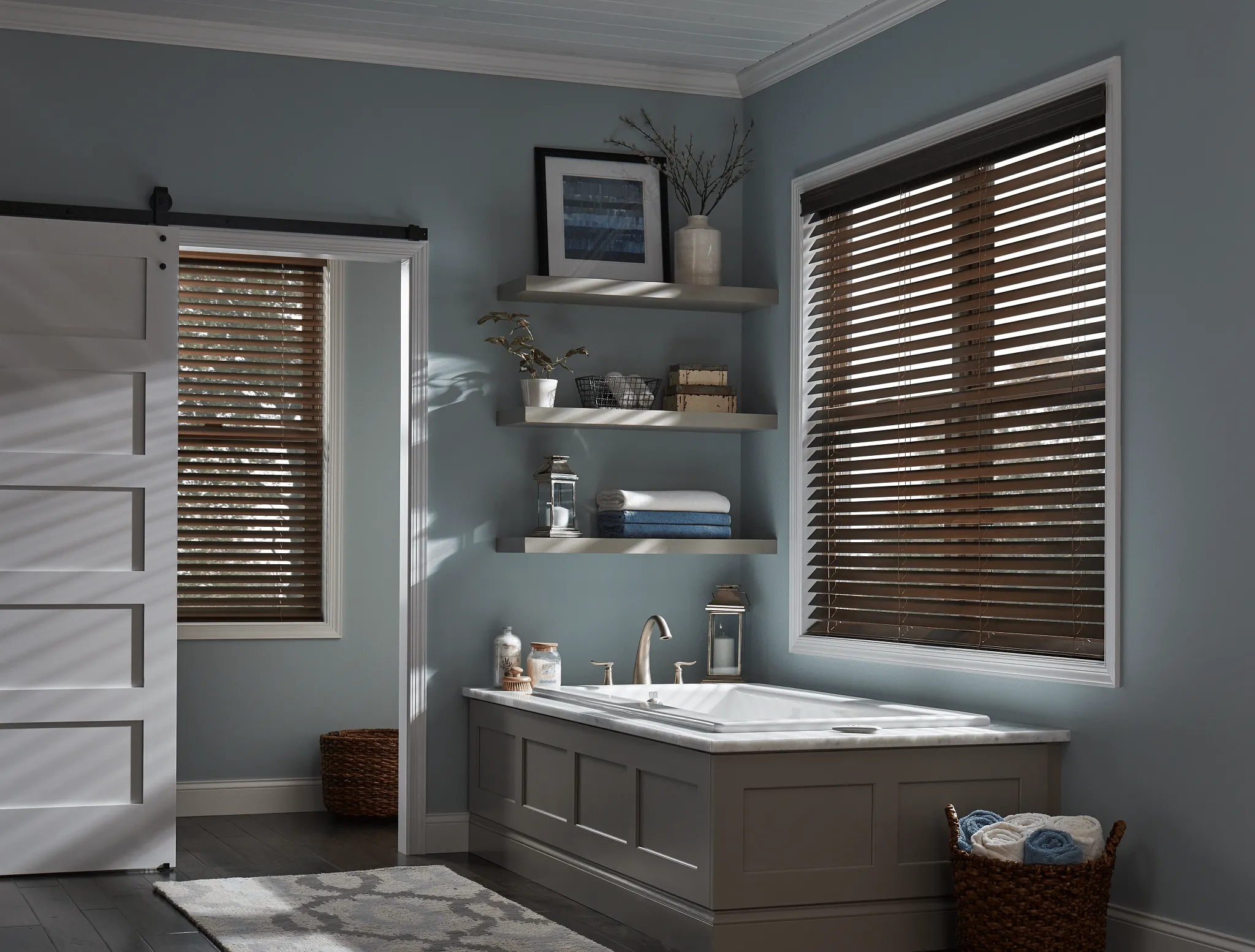 Wood Blinds Bathroom (5)